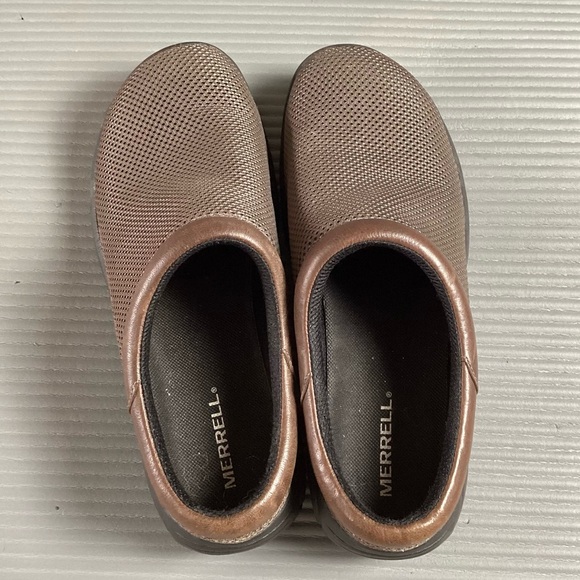Merrell Men\'s Chocolate Brown Slip-On Loafers size 10